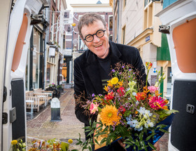Buy flowers Alkmaar